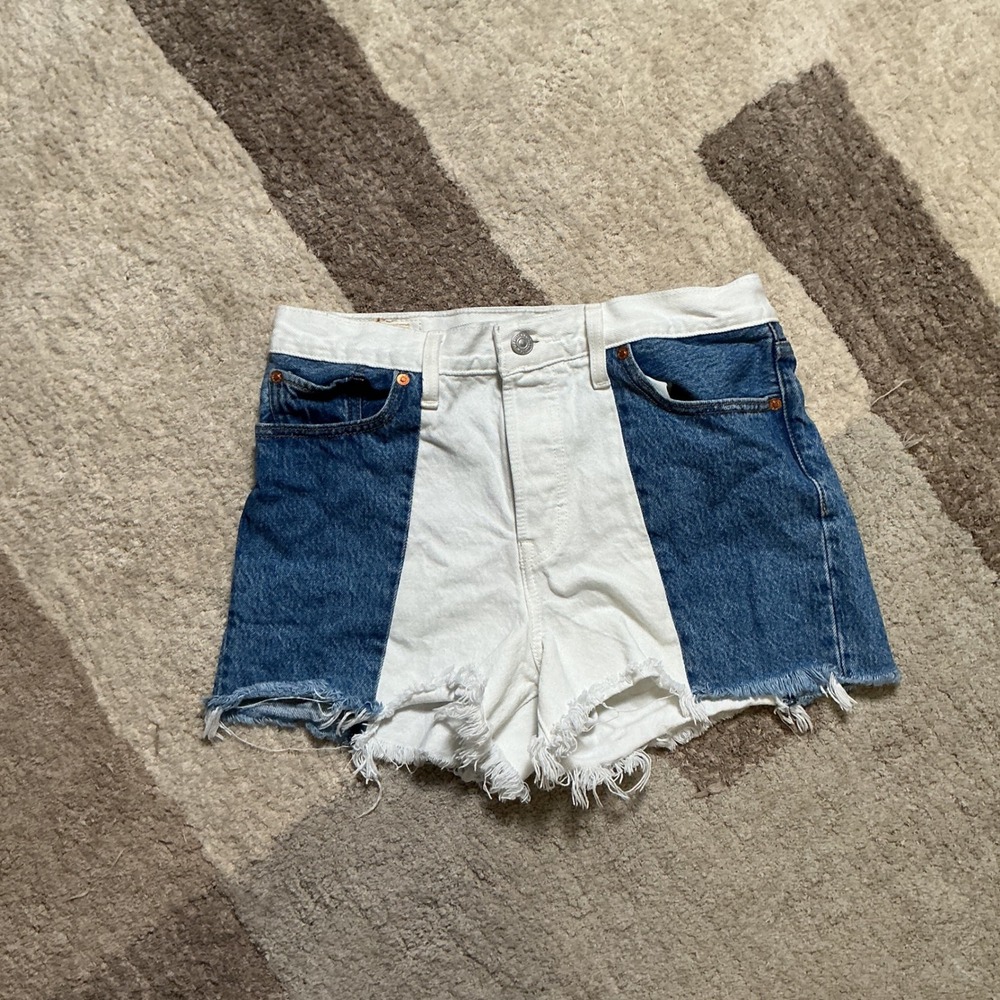 Vintage Levis Premium Wedgie Short Colorblock Blue White Denim Frayed Hem SZ 28